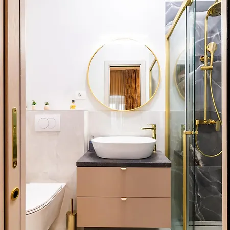 公寓 Luxury 2 Bedroom-2 Bathroom With Rooftop Terrace & Luxury App 斯普利特