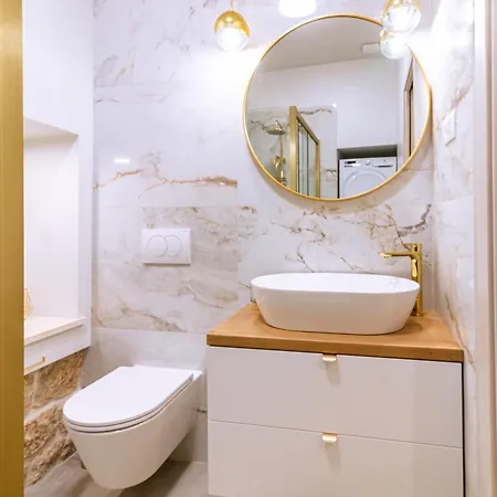 Luxury 2 Bedroom-2 Bathroom With Rooftop Terrace & Luxury App * 斯普利特