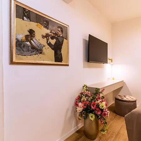 Apartment Luxury 2 Bedroom-2 Bathroom Apartment With Rooftop Terrace & Luxury Studio App Split