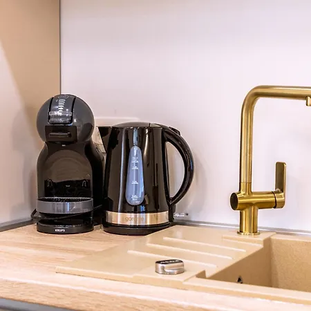 Luxury 2 Bedroom-2 Bathroom With Rooftop Terrace & Luxury App شقة سبليت