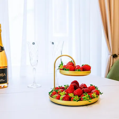Luxury 2 Bedroom-2 Bathroom With Rooftop Terrace & Luxury App アパート スプリト