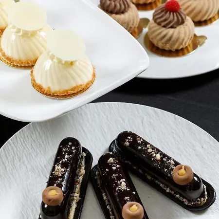 Luxury 2 Bedroom-2 Bathroom With Rooftop Terrace & Luxury App سبليت