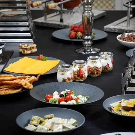 Luxury 2 Bedroom-2 Bathroom With Rooftop Terrace & Luxury App شقة *